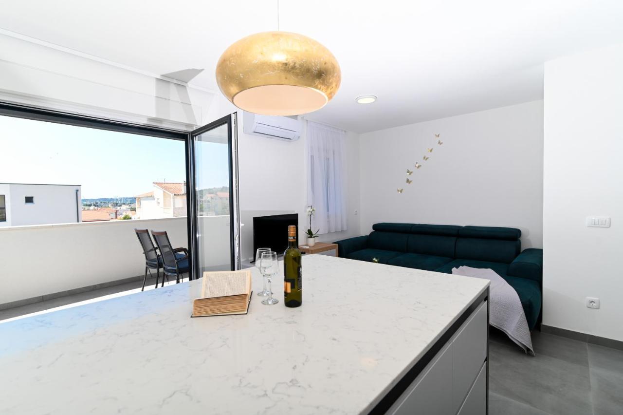 Apartment Laura, Free Parking, Balcony, 4 Ppl تروغير المظهر الخارجي الصورة