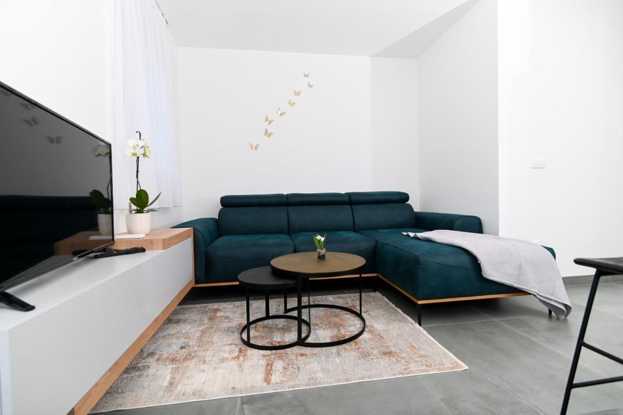 Apartment Laura, Free Parking, Balcony, 4 Ppl تروغير المظهر الخارجي الصورة
